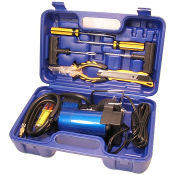 Компрессор автомобильный  (35 л/мин) в кейсе с набором инструментов ТДМ АС 575ма 
