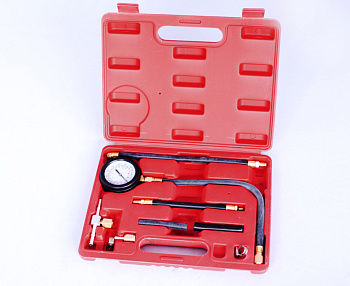 Тестер давления топлива,  9пр. (0-7 bar) в кейсе AUTOMASTER AMT-9123