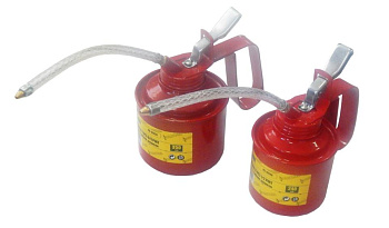 Пресс-масленка с гибким шлангом и жестким наконечиком  350мл Partner PA-10350